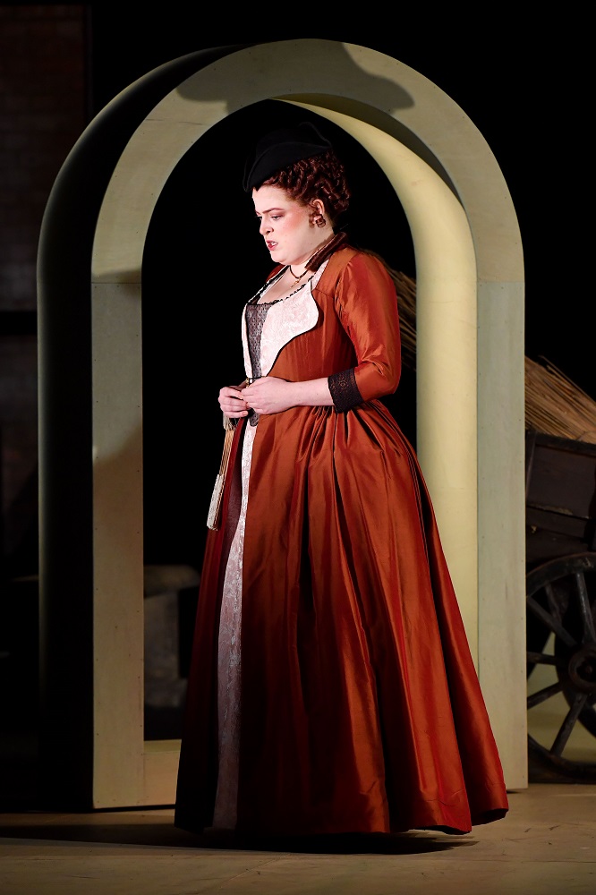 Madelie Barham as Donna Elivra in Gazzaniga's Don Giovanni