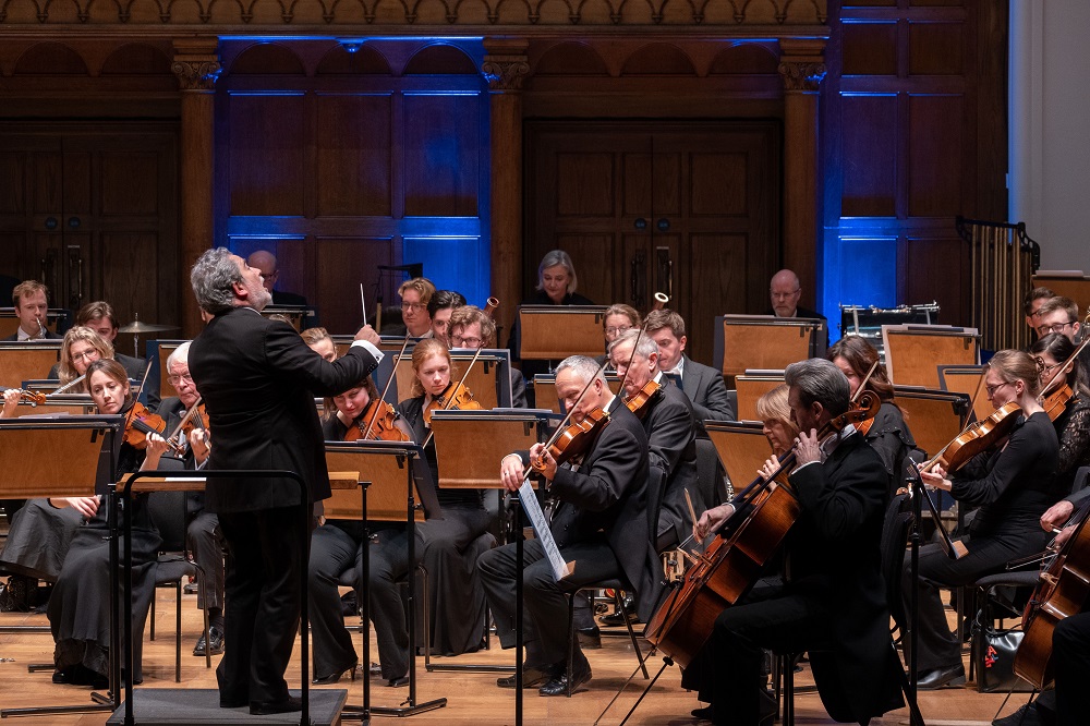 Carlo Rizzi conducting the RPO