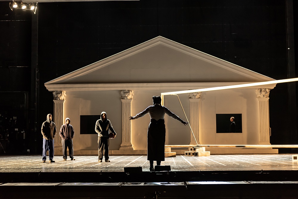 Scene from Royal Opera Clemenza di Tito