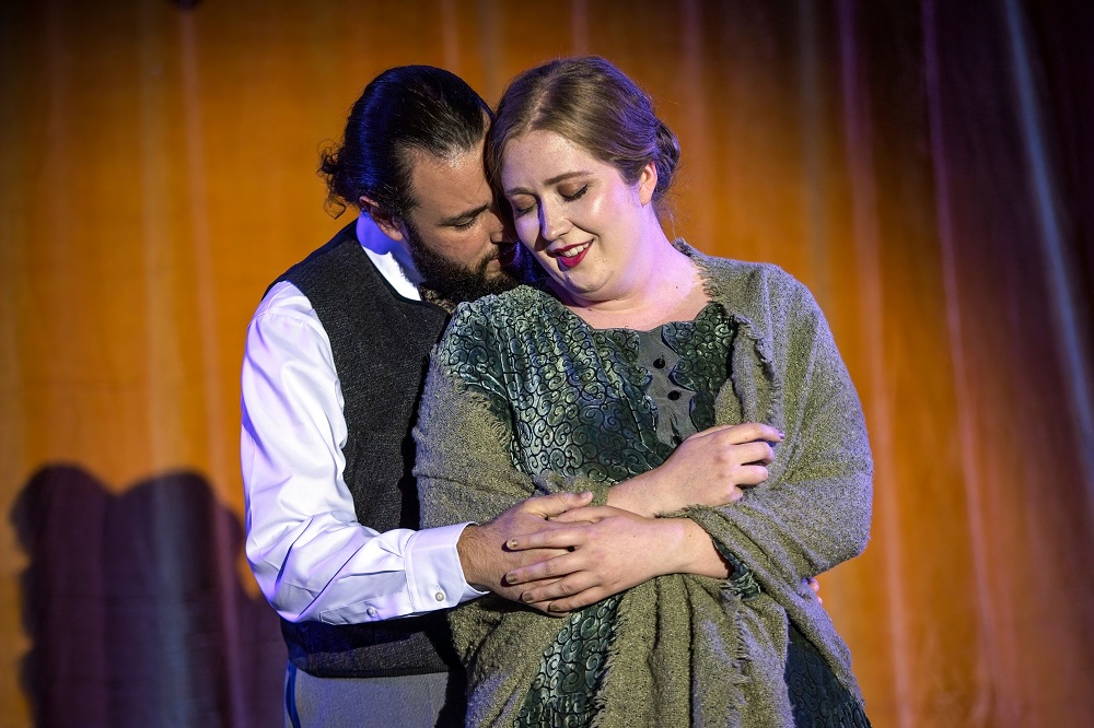 Singers at an If Opera preview