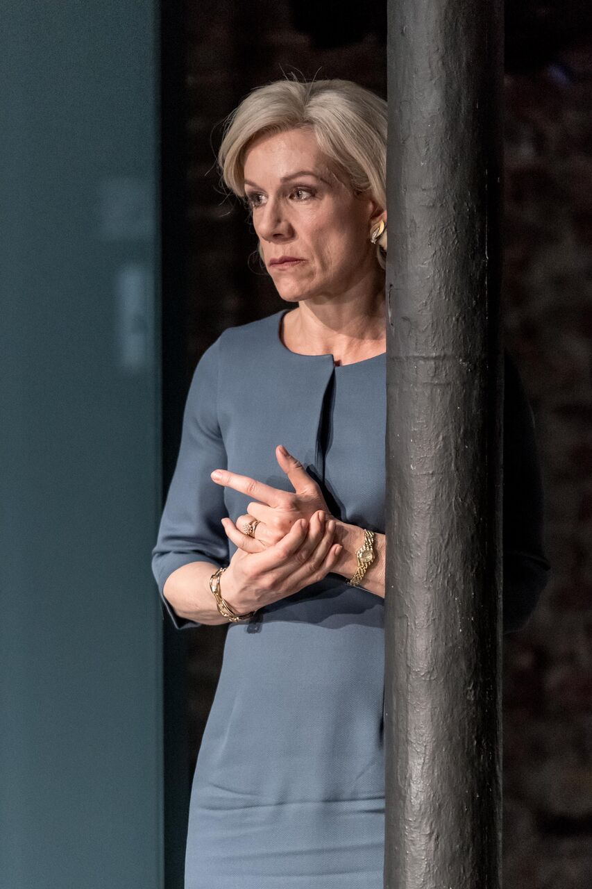 Juliet Stevenson as Gertrude in Almeida Hamlet