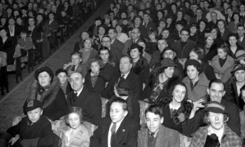A-1940s-cinema-audience-001