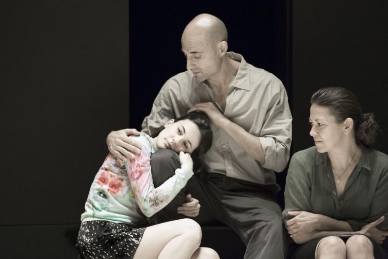 Phoebe Fox with Mark Strong and Nicola Walker in A View from the Bridge