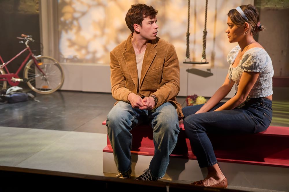 The Shape of Things, Park Theatre review - the shape of what, exactly?