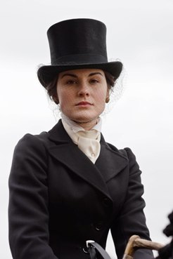 DOWNTON_ABBEY_EP3_06