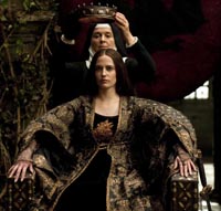 Eva_crowned_SMALL