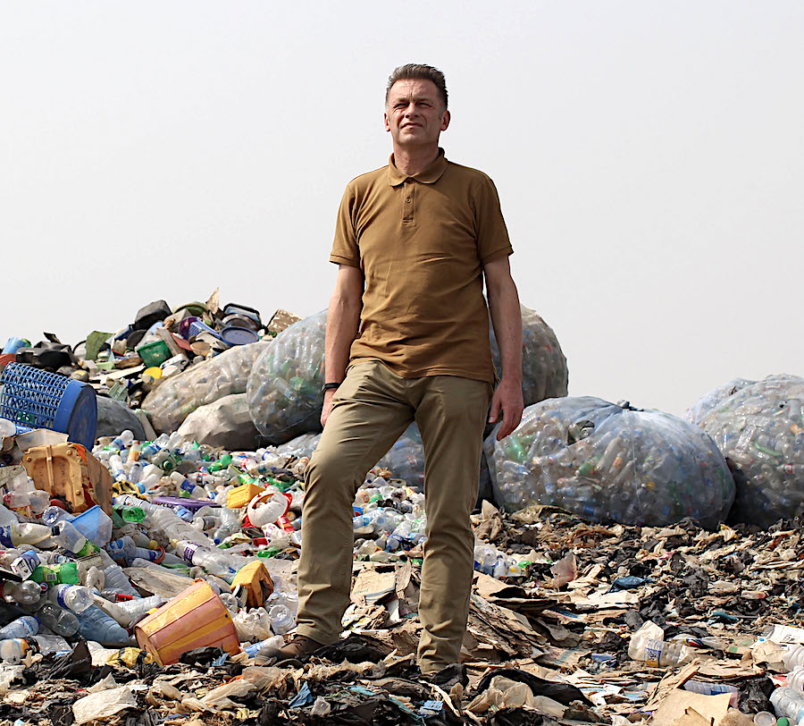 Chris Packham: 7.7 Bn People & Counting, BBC2