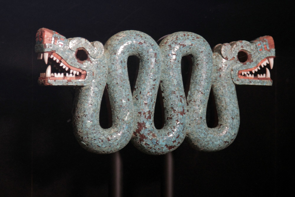 Aztec double headed serpent, Civilisations