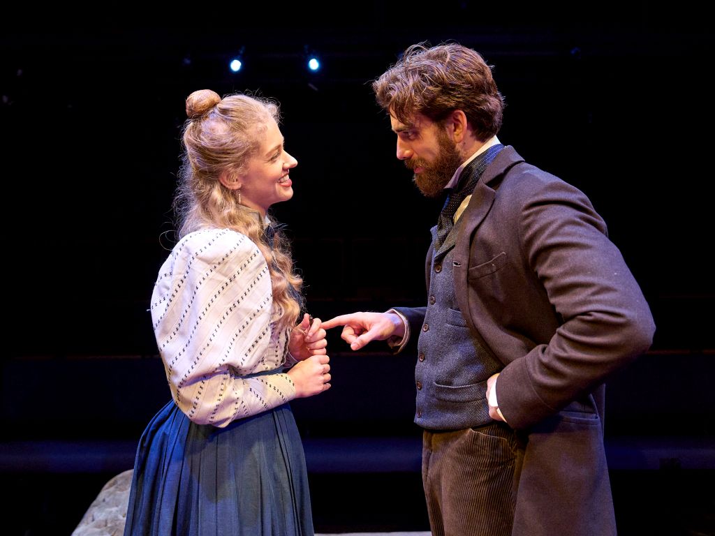 Lily Sacofsky and Andrew Richardson in 'Uncle Vanya'