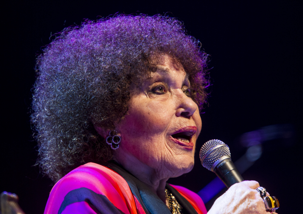 An Audience With Dame Cleo Laine Rfh Review A Phenomenon At 90