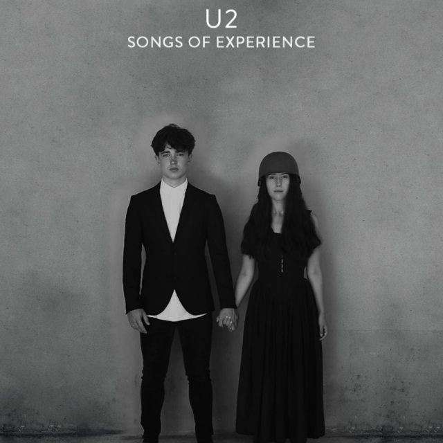 ✓ U2