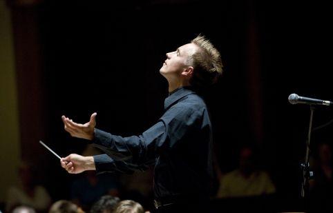 Hats off, gentlemen: a thoroughly enjoyable banquet of Romanticism from Petrenko and the RLPO