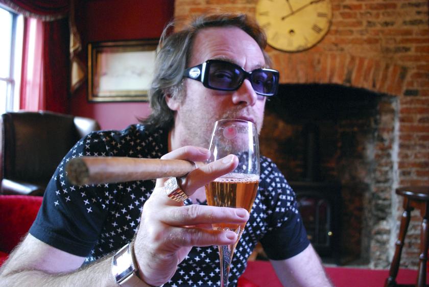 Raymond Scott, antiquarian bookseller or purveyor of dodgy goods? Let the jury decide