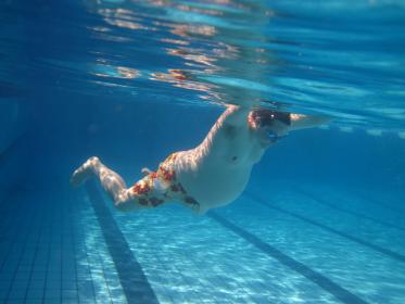 Director Barker swims while pregnant