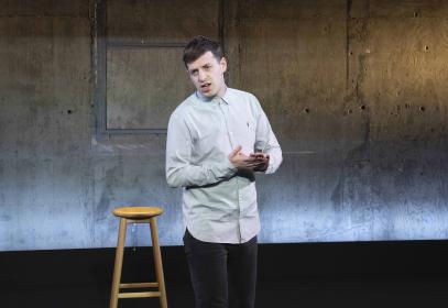 Alex Edelman's set is brilliantly constructed and performed
