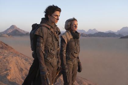Mother-son bonding doesn't need to be this extreme. Timothée Chalamet and Rebecca Ferguson in 'Dune'