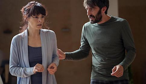 Trouble ahead for Rebecca (Elaine Cassidy) and Sam (Tom Meeten)