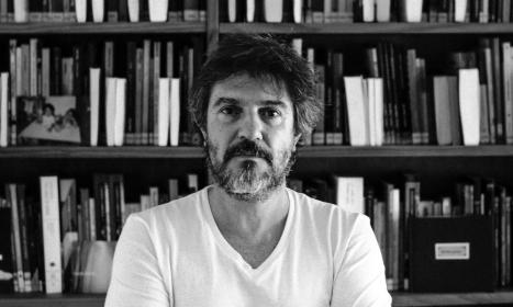 Jorge Consiglio: 'the author is at the service of the text, and not the other way around'