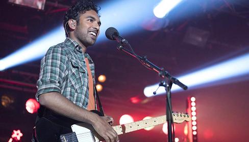 Hey dude: Himesh Patel as Jack Malik