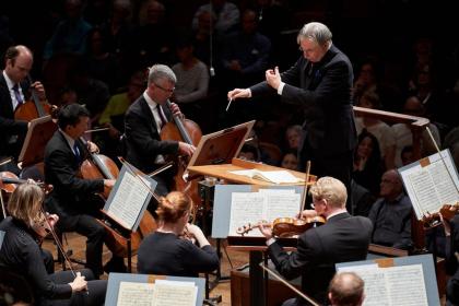 Michael Tilson Thomas and the San Francisco Symphony