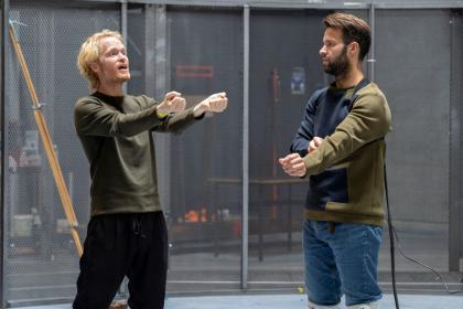Frederic Wake Walker in rehearsal with tenor Adam Smith (Florestan)