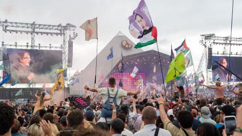 Sing along with the common people, sing along and it might just get you through