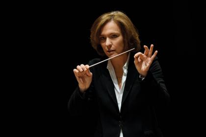 Laurence Equilbey's Insula Orchestra painted a richly textured gothic canvas