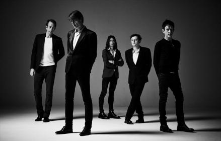 Keeping cool in black'n'white