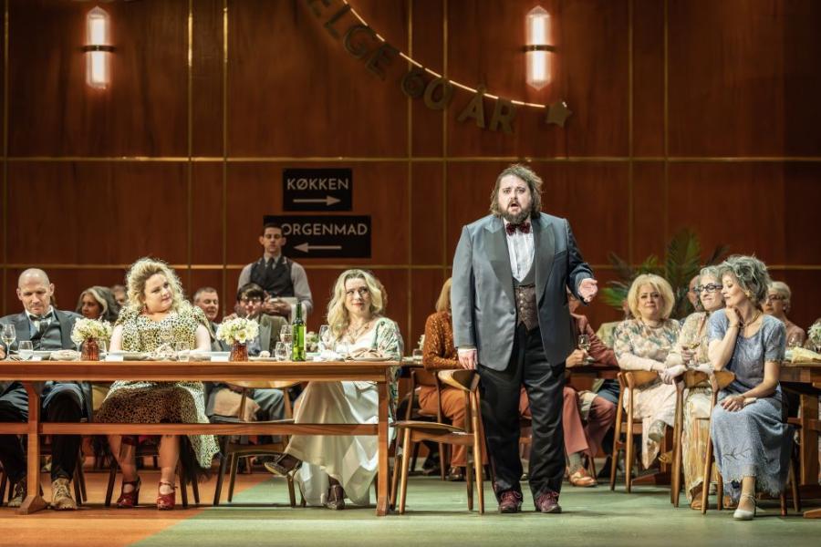 Allan Clayton in Festen