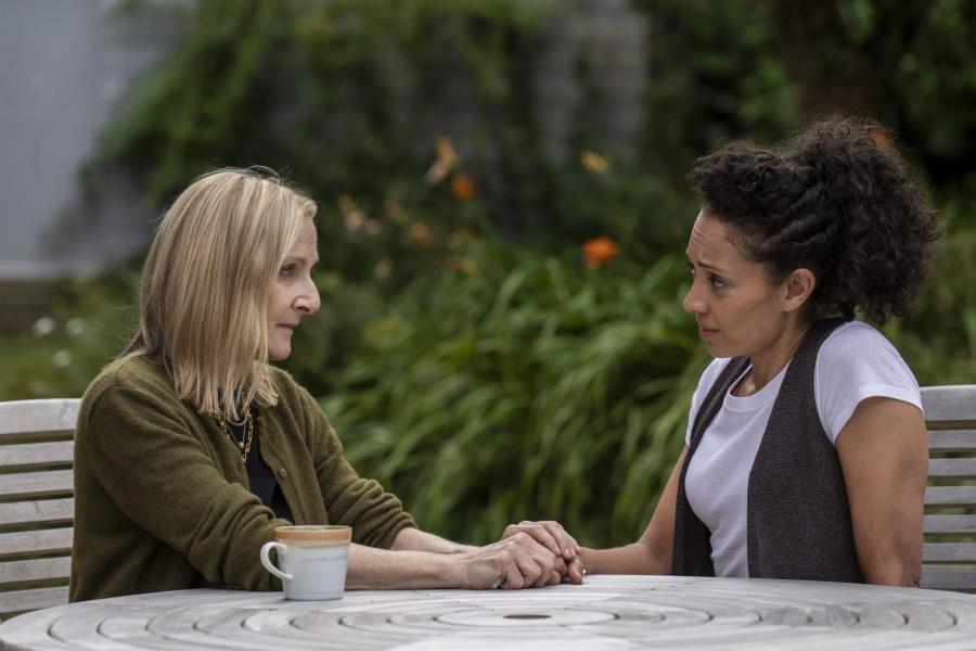 Lesley Sharp as Monica, Camilla Beeput as Nicola in Bergerac 2