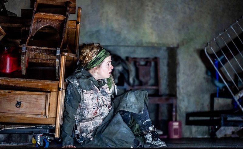 Siobhan Stagg as Adalgisa