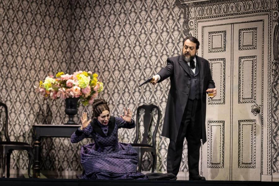 Elena Stikina and Dalibor Jenis in 'A Masked Ball'