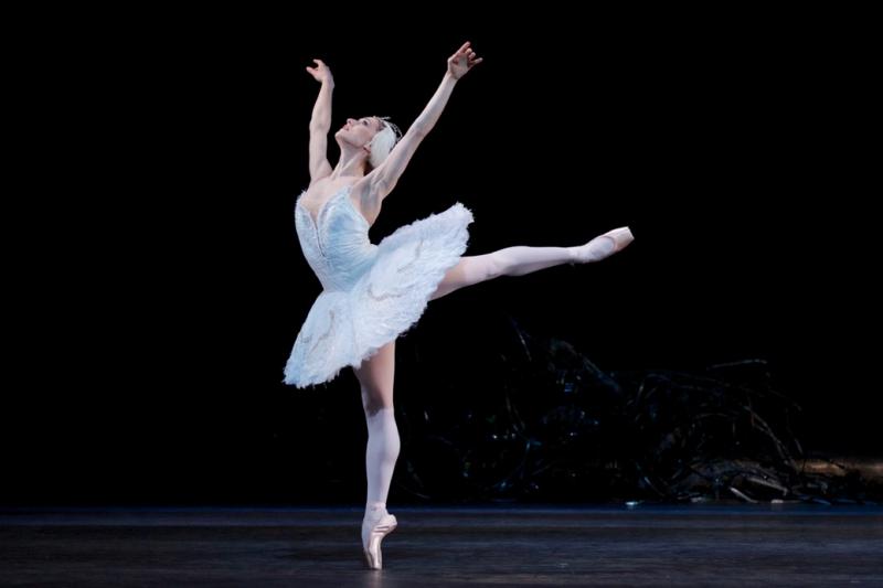 Lake, Royal Ballet -