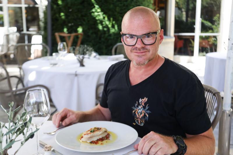 Heston Blumenthal revamps roadside diner's menu, Food